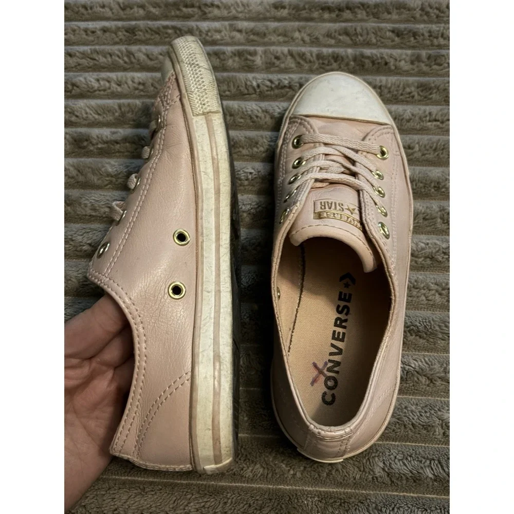 Converse Women's Sz 6 All Star Low Pale Pink  Leather Women's Sneakers‎